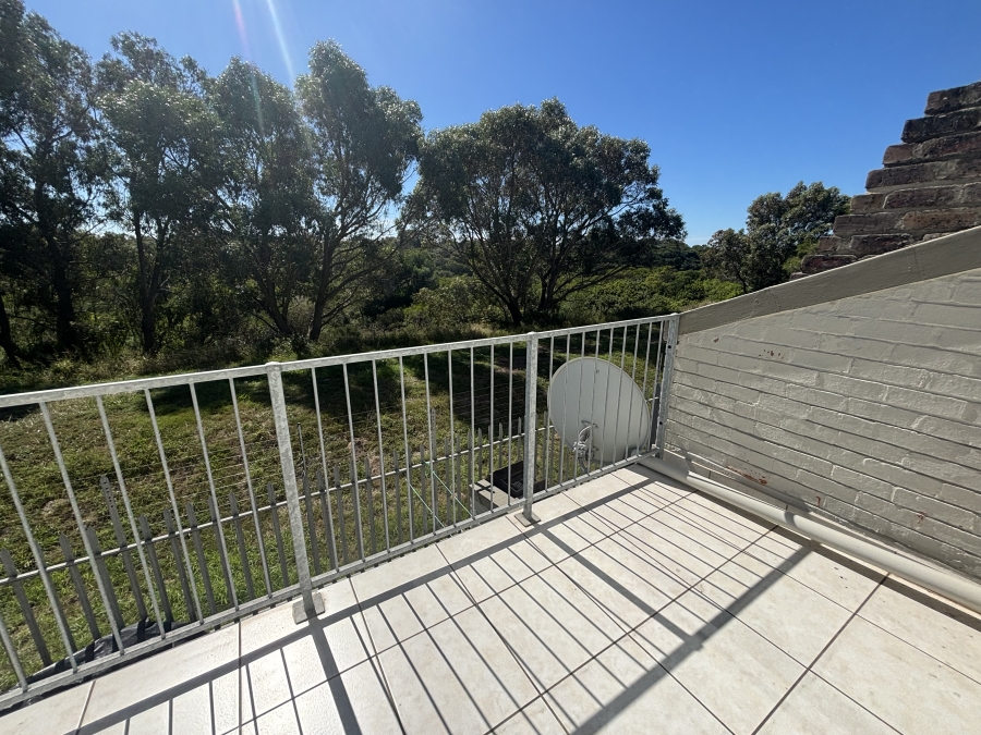 1 Bedroom Property for Sale in Humewood Eastern Cape